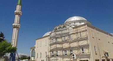 Camiler ibadete hazır hale getirilmeye başlandı