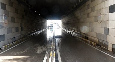 Trafiği kolaylaştırmak için yapılan battı çıktı her geçen gün çileye dönüyor