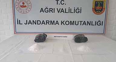 Ağrı'da bir tırda yine uyuşturucu ele geçirildi