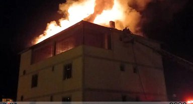 Çatıda çıkan yangın korkuttu