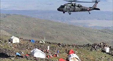 Ağrı Dağı'nda ki İranlı dağcının cenazesinin çıkarılması yarına ertelendi