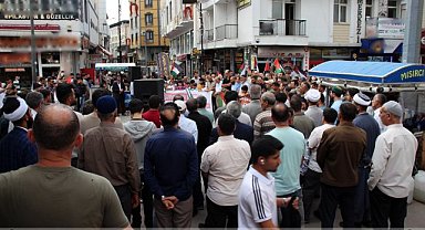 STK'lar Cumhuriyet Caddesinde basın açıklaması yaptı