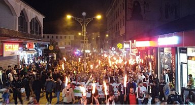 Ağrı'da meşaleli yürüyüş gerçekleştirildi