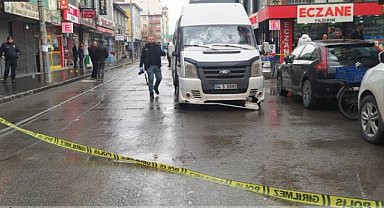 Ağrı'da husumetli aileler arasında kavga: 5 yaralı