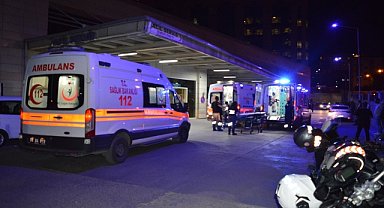 Pervari'de otomobil şarampole devrildi: Bir ölü, 2 yaralı 