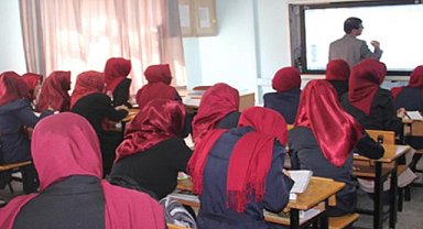 Başvuru yapan öğretmenler için duyuru yayımlandı