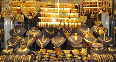 Fiyatlarında artış yaşanan altın son 3 haftanın zirvesinde