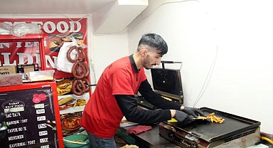 Gazzeli kardeşleri için Sur esnafı maddi destek veriyor