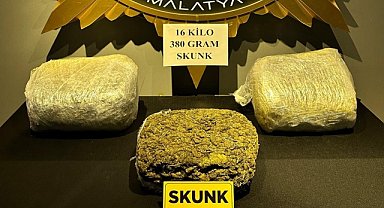 Narkotik Malatya'da kilolar ağırlığınca skunk ele geçirdi