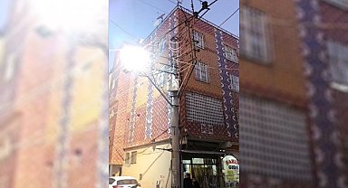 Trafo patladı mahalleli endişe içinde