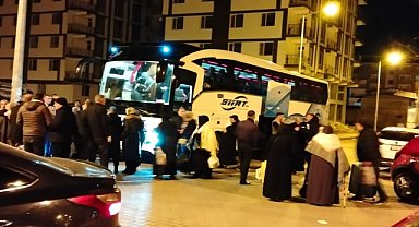 Kutsal topraklara Siirt'ten 23 umreci uğurlandı