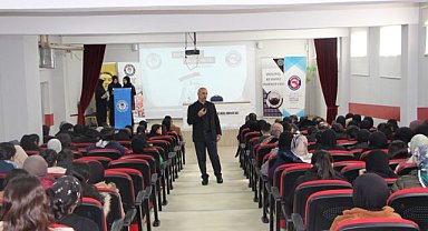 Bir Bilenle Bilge Nesil projesi Doğubayazıt ilçesinde gerçekleştirildi