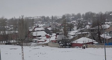 Nisan ayında Ağrı'da 124 köy yolu ulaşıma kapandı