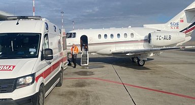 Ağrı'dan iki ile uçak ambulans ile hasta sevki yapıldı