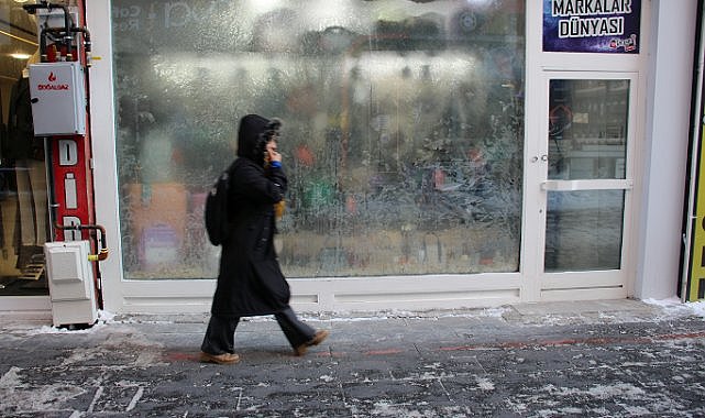 Ağrı'da termometreler eksi 27 dereceyi gösterdi