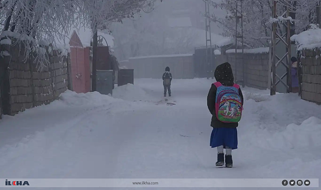 Ağrı'da olumsuz hava koşulları nedeni ile okullar tatil edildi