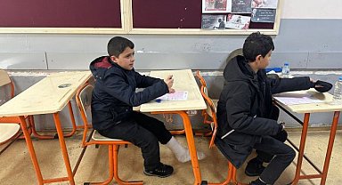 İki aydır çalıştı ayağı kırıldı ama sınava girmekten vaz geçmedi