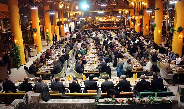 Serkan Ramanlı Ağrılılar ile iftar programında buluştu