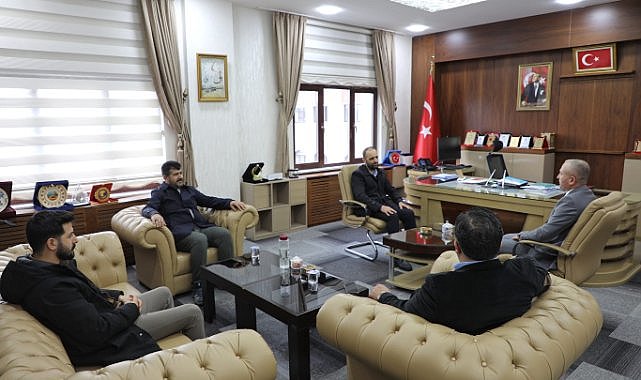 Okullarda gerçekleşen saldırıdan dolayı taziyede bulundular