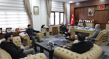 Okullarda gerçekleşen saldırıdan dolayı taziyede bulundular