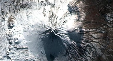 Zirve uydudan çekildi, MSB paylaştı