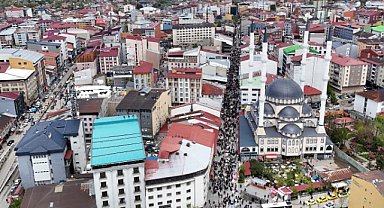 Kurban Bayramı yoğunluğu Ağrı'da son günde arttı