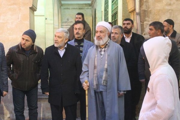 'Dinimizle amel etmediğimiz müddetçe hüsrandan kurtulamayız'