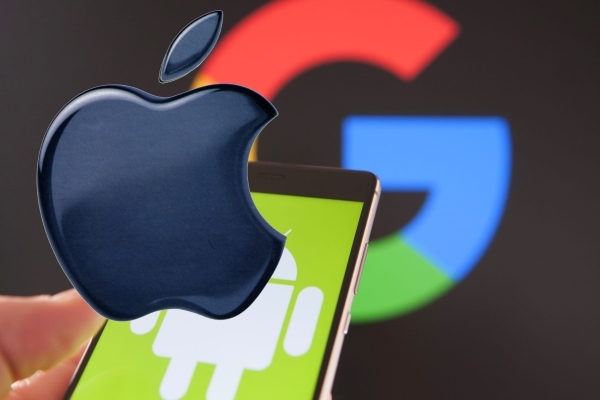 Apple'dan Google'a hamle