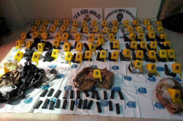 Şanlıurfa'da silah kaçakçılığı operasyonu