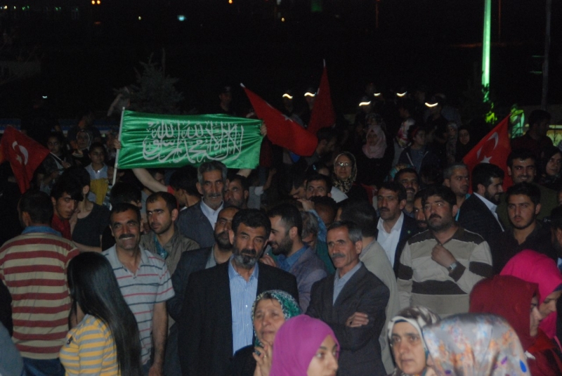 HüdaPar Dünde Halkla Beraberdi